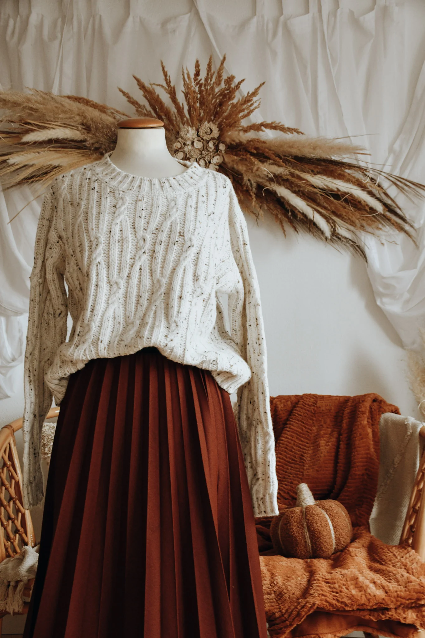 Verleihkleid Boho Spitze Rot Nordhausen