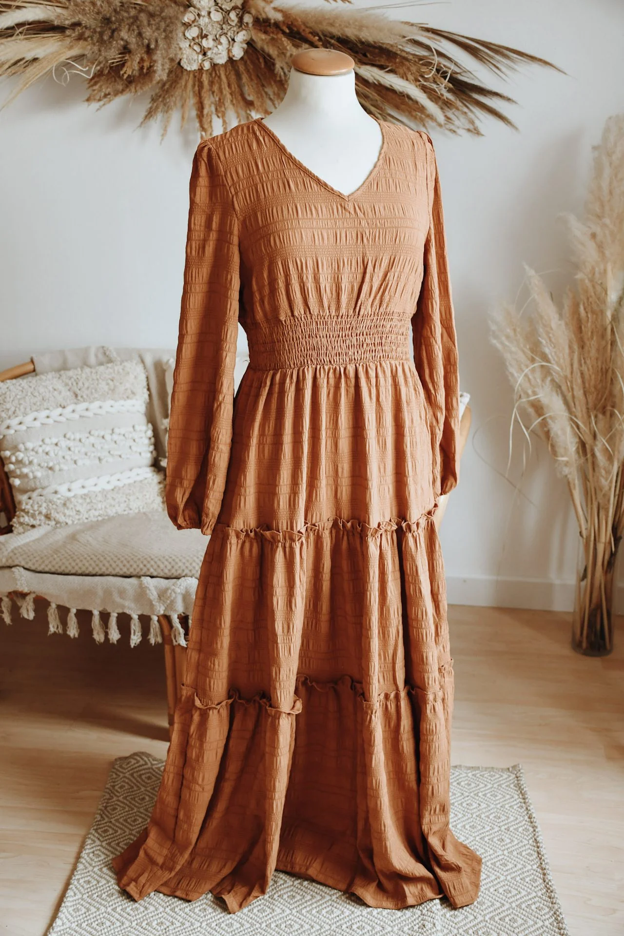 Verleihkleid Kupfer Volant Nordhausen