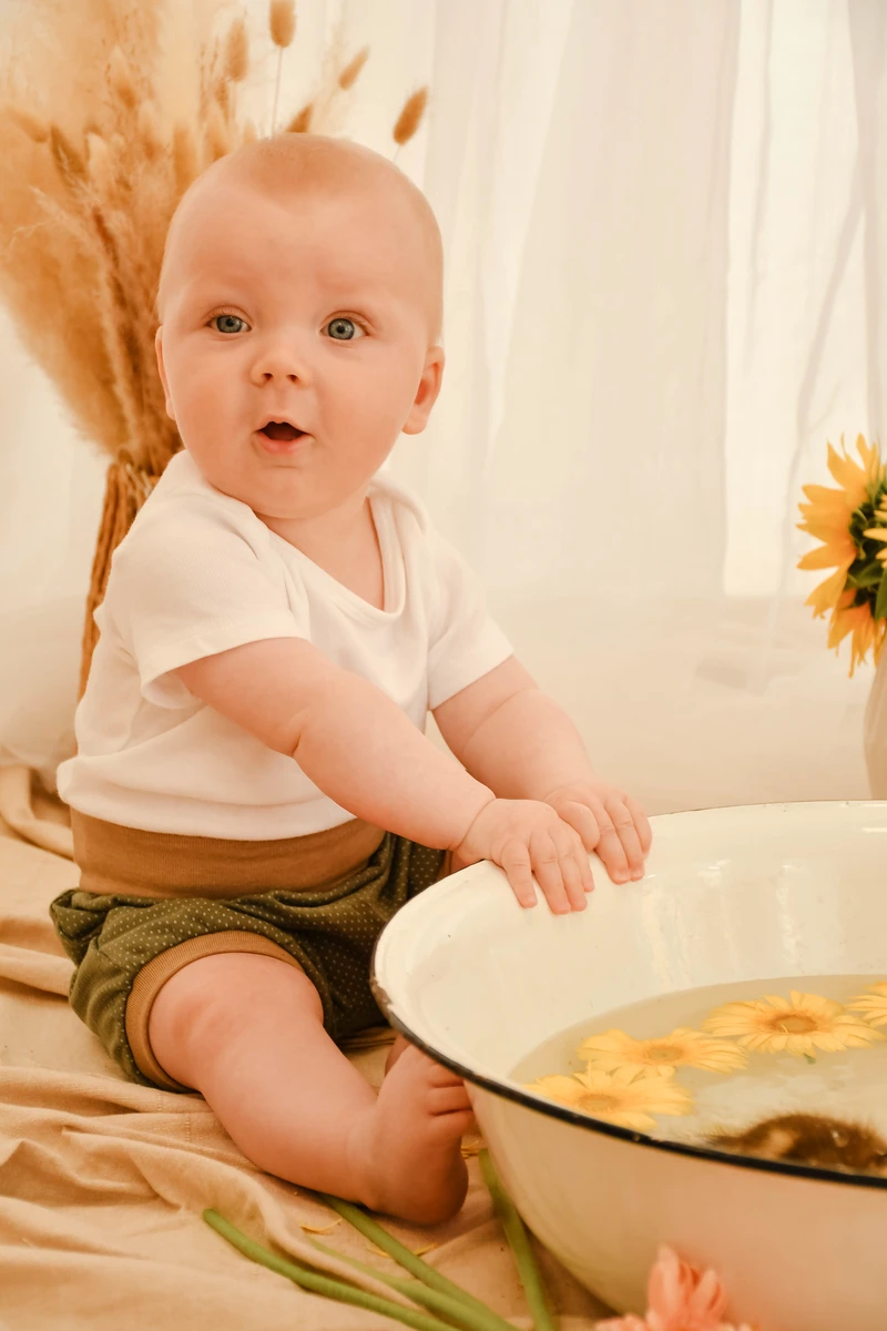 Mini-Shooting mit Entenküken Nordhausen – Baby an Blumenschale mit Enten
